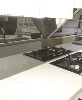 6mm Mirror Toughened Glass Splash Backs